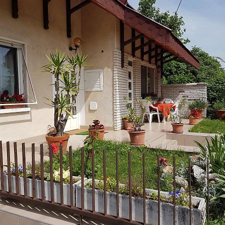 Jancsi Es Juliska Vendeghaz Hotel Abaujszanto Exterior photo